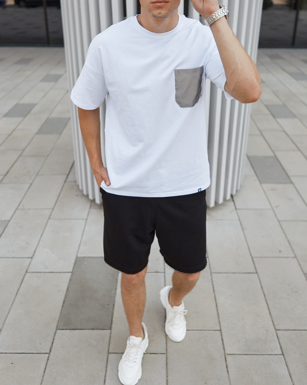 Футболка чоловіча біла з рефлективний кишенею від бренду Тур модель Вольт TURWEAR - Фото 2