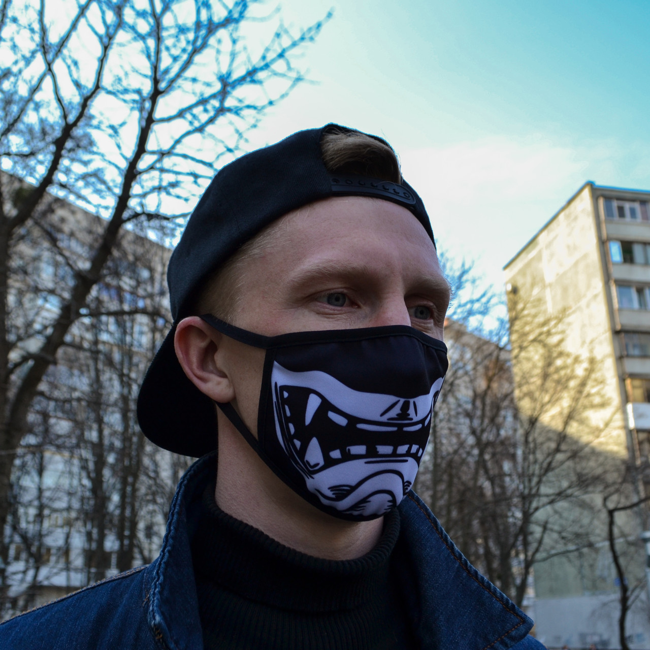 Маска унисекс черная маска для лица многоразовая с принтом "Самурай" TУRWEAR