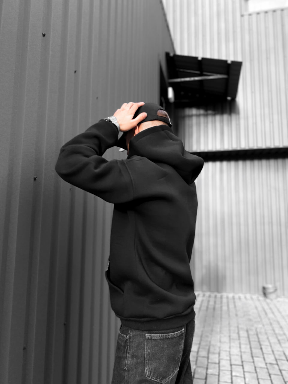 Мужское худи теплое с начесом флис Base черное / Толстовка с капюшоном трикотажная демисезонная кофта - Фото 1