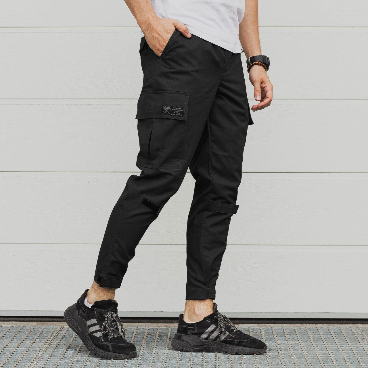 Зауженные карго штаны черные мужские с липучками от бренда ТУР Симбиот (Symbiote) TURWEAR - Фото 1