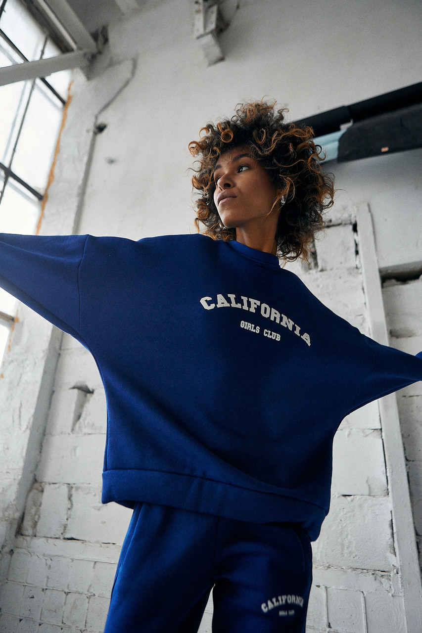 Утепленный свитшот женский флисовый оверсайз Калифорния от бренда Лунали