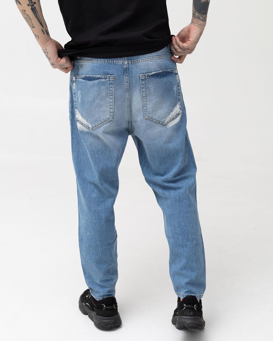 Базовые синие джинсы BEZET с потёртостями - Фото 1