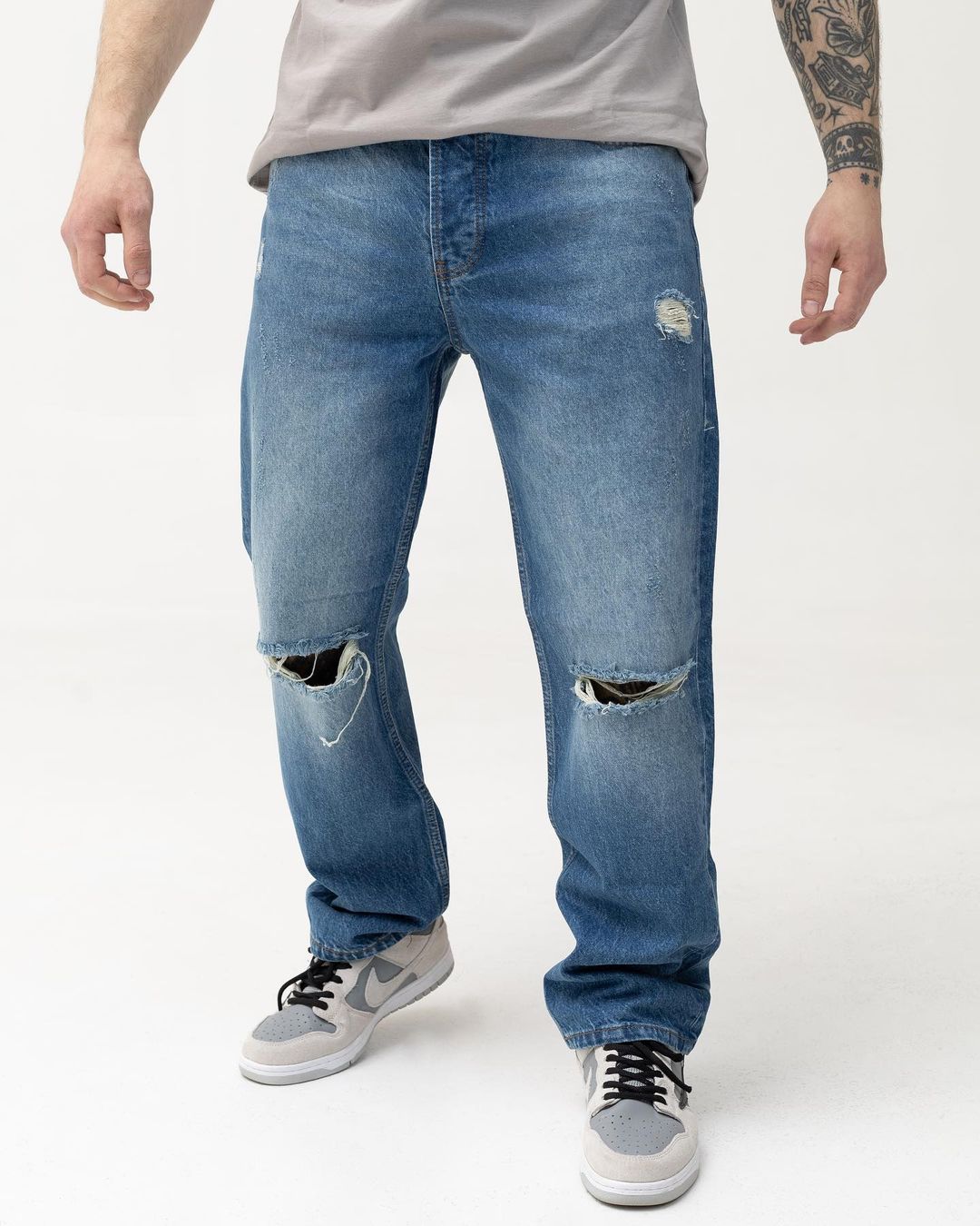 Чоловічі сині джинси BEZET базові рвані - Фото 1