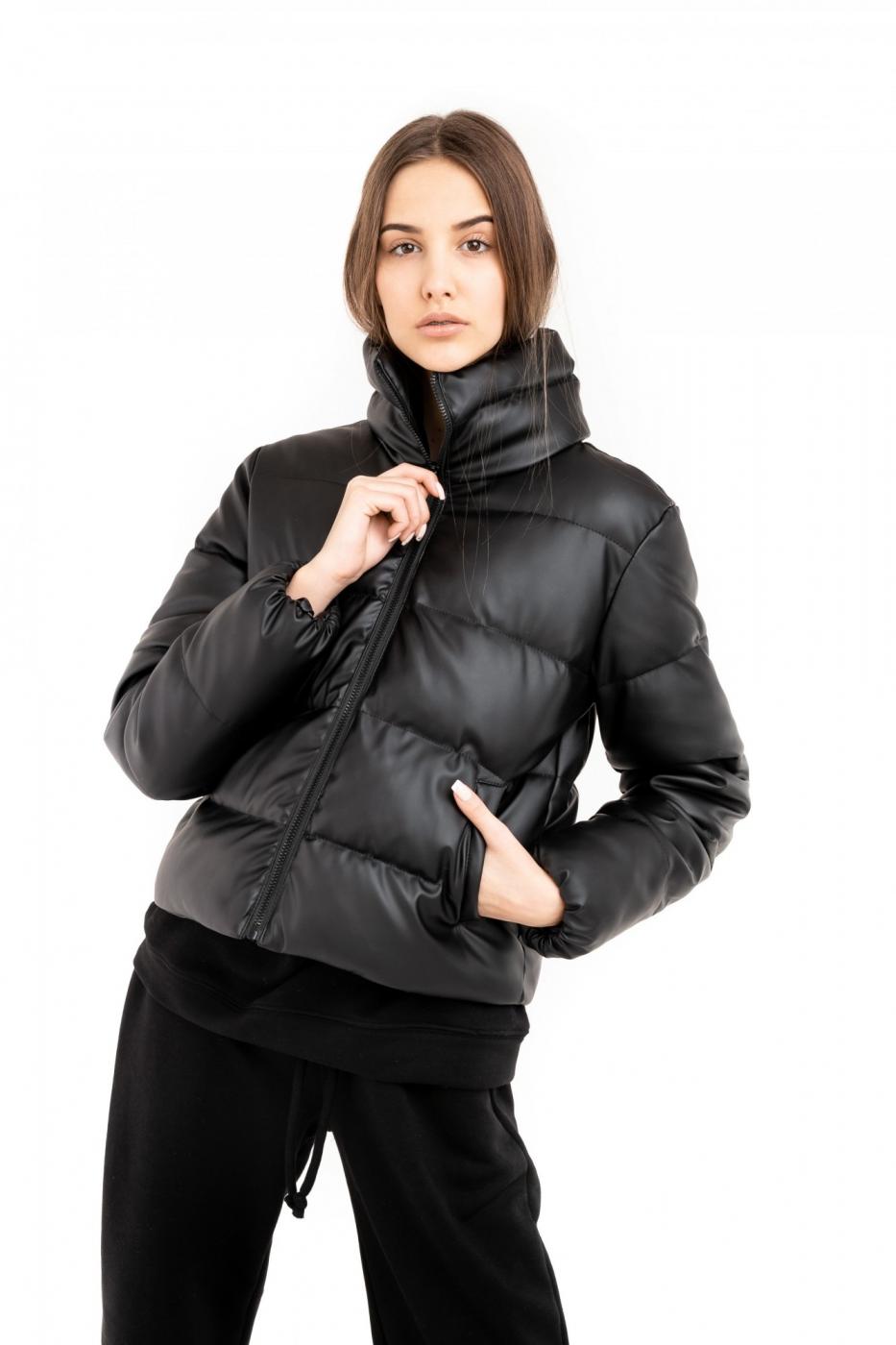Куртка жіноча пуховик укорочений 'Bubble' від Intruder еко-шкіра чорний - Фото 6