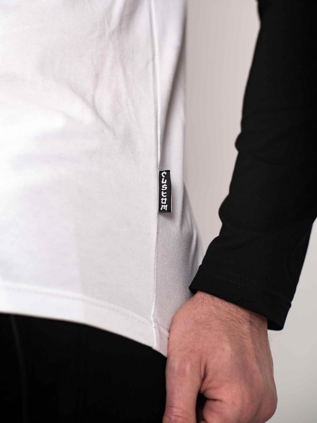 Футболка Лонгслів Custom Wear біла з чорним рукавом  - Фото 2