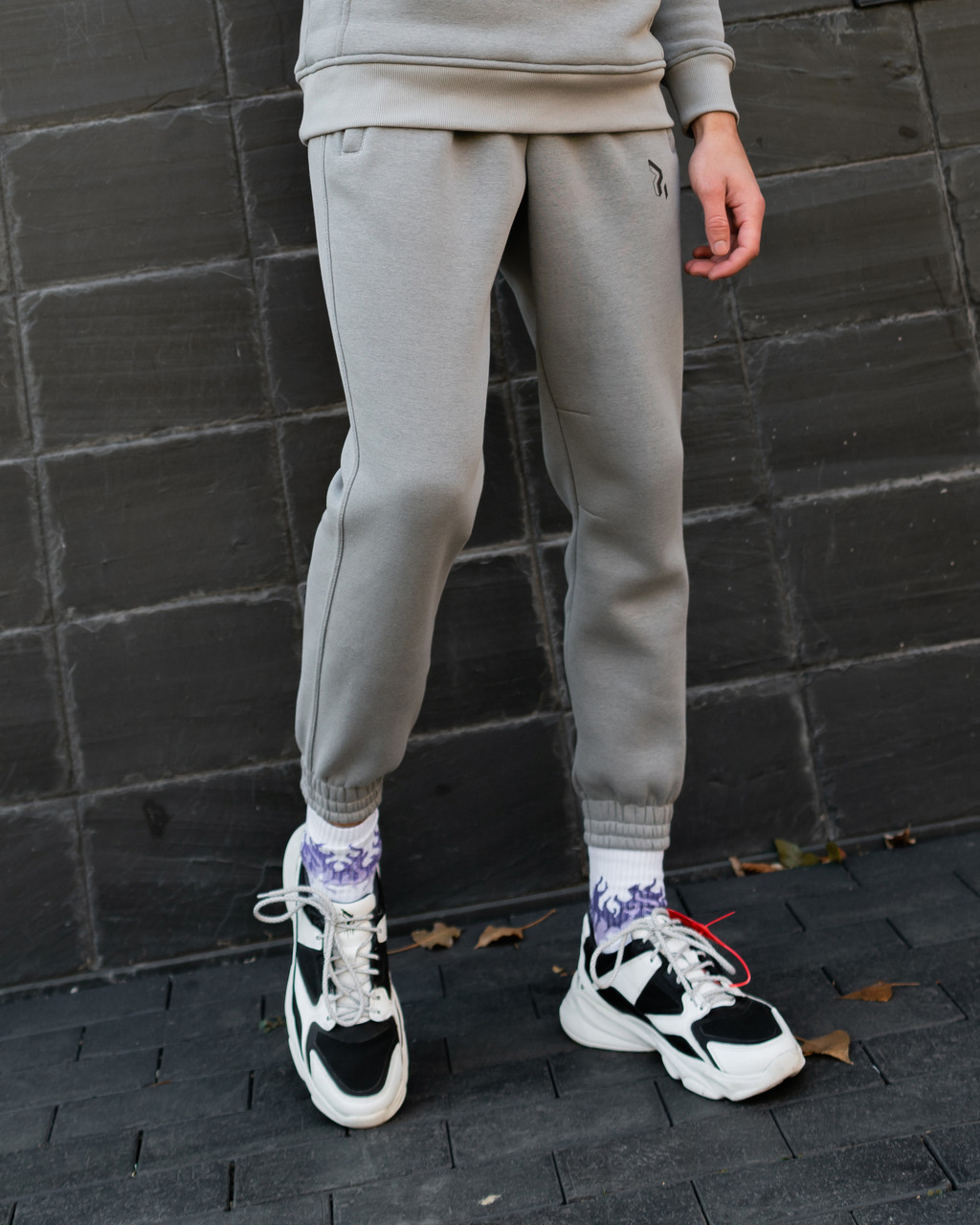 Теплые спортивные штаны Jog 2.0 серые Пушка Огонь - Фото 1