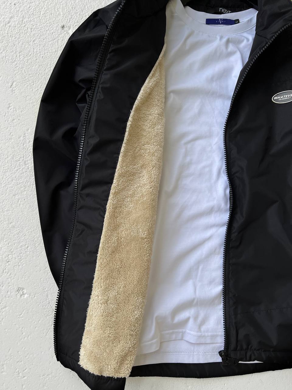 Куртка осень/весна черная подкладка барашек бежевый - Фото 1
