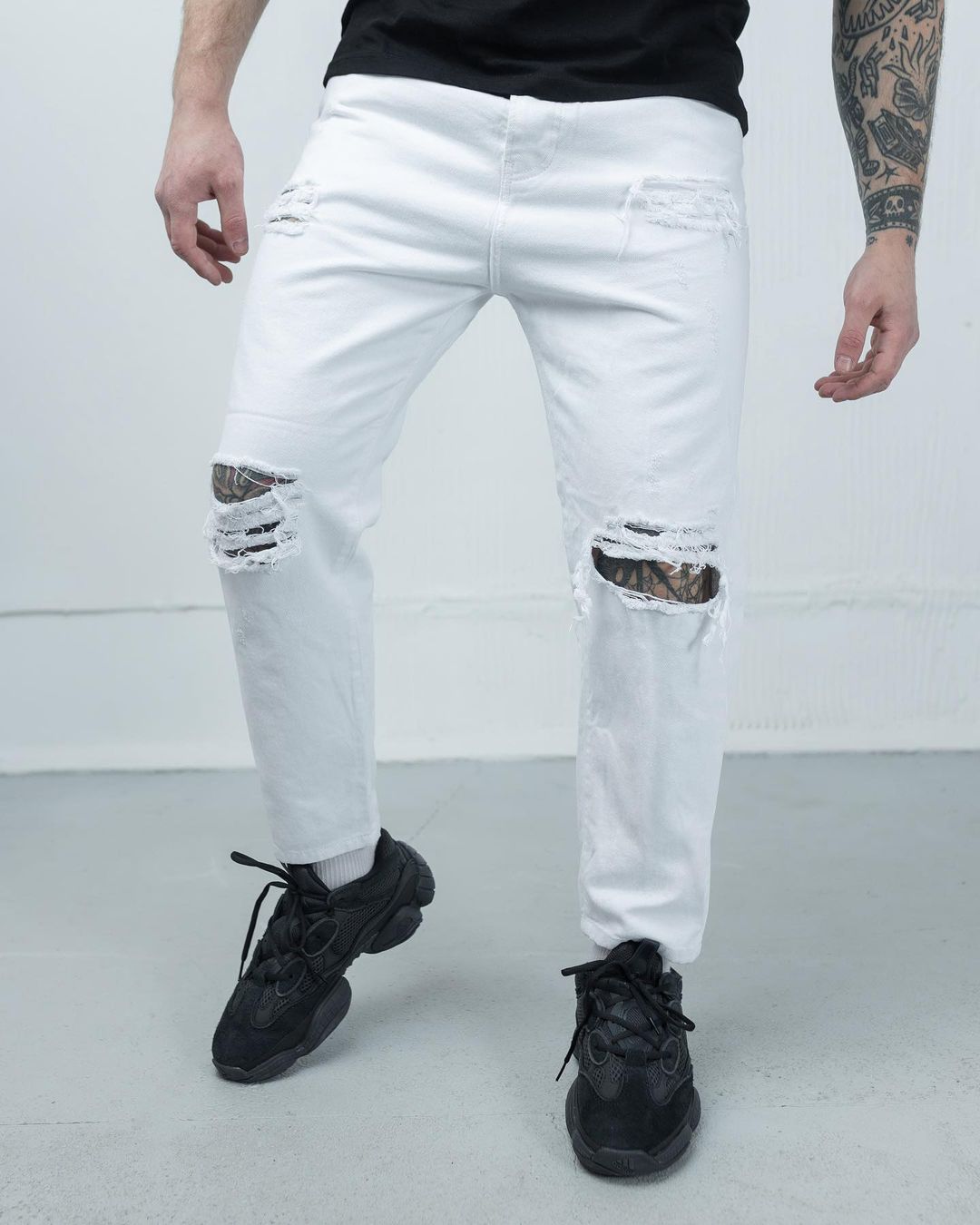 Білі чоловічі джинси бойфренди BEZET PATCHED