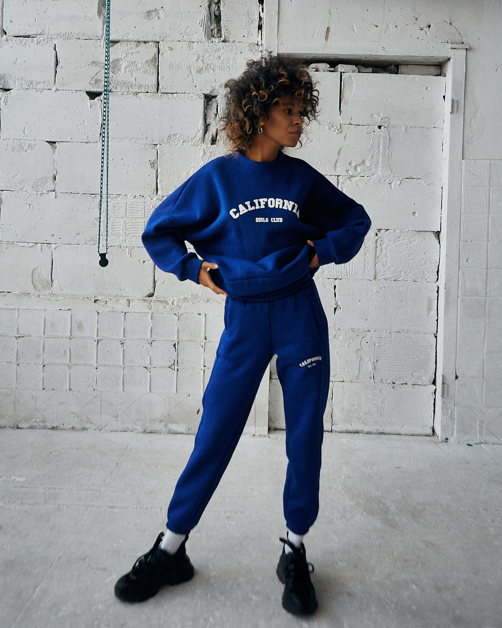 Утепленные спортивные штаны женские флисовые Калифорния от бренда Лунали - Фото 8