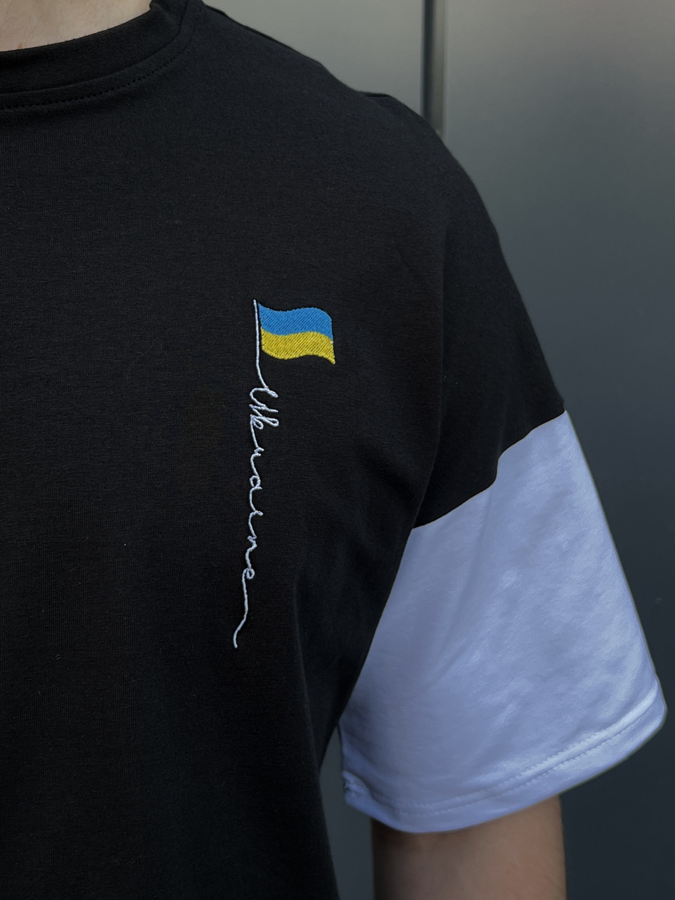 Літній комплект футболки і шорти чоловічі чорний модель Ukraine TURWEAR - Фото 5