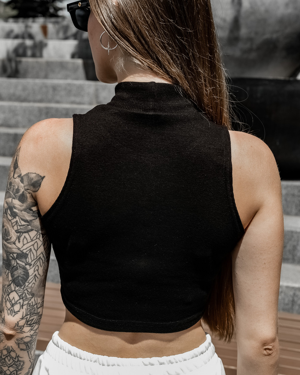 Кроп - Топ Жіночий укорочений 'Рибана' темна футболка трикотажна чорний - Фото 2