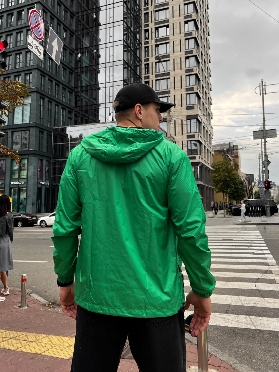 Мужская демисезонная куртка - ветровка Reload Basic зеленая - Фото 3