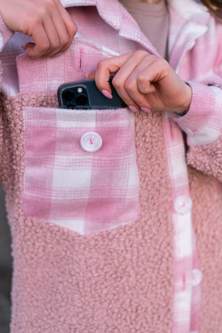 Рубашка женская 'Shon' эко-мех барашка от Intruder розовая One Size Intruder - Фото 5