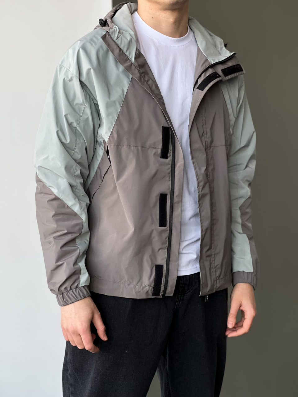 Мужская демисезонная куртка - ветровка Reload Urban, светло-серый - Фото 4
