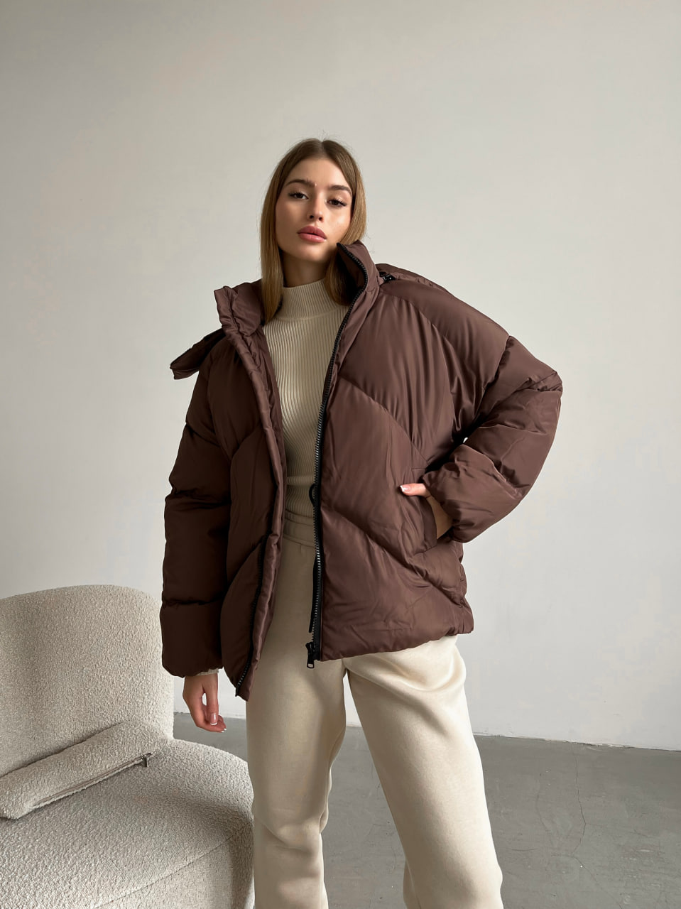 Женская зимняя куртка пуховик оверсайз Reload - Quadro W коричневая - Фото 3