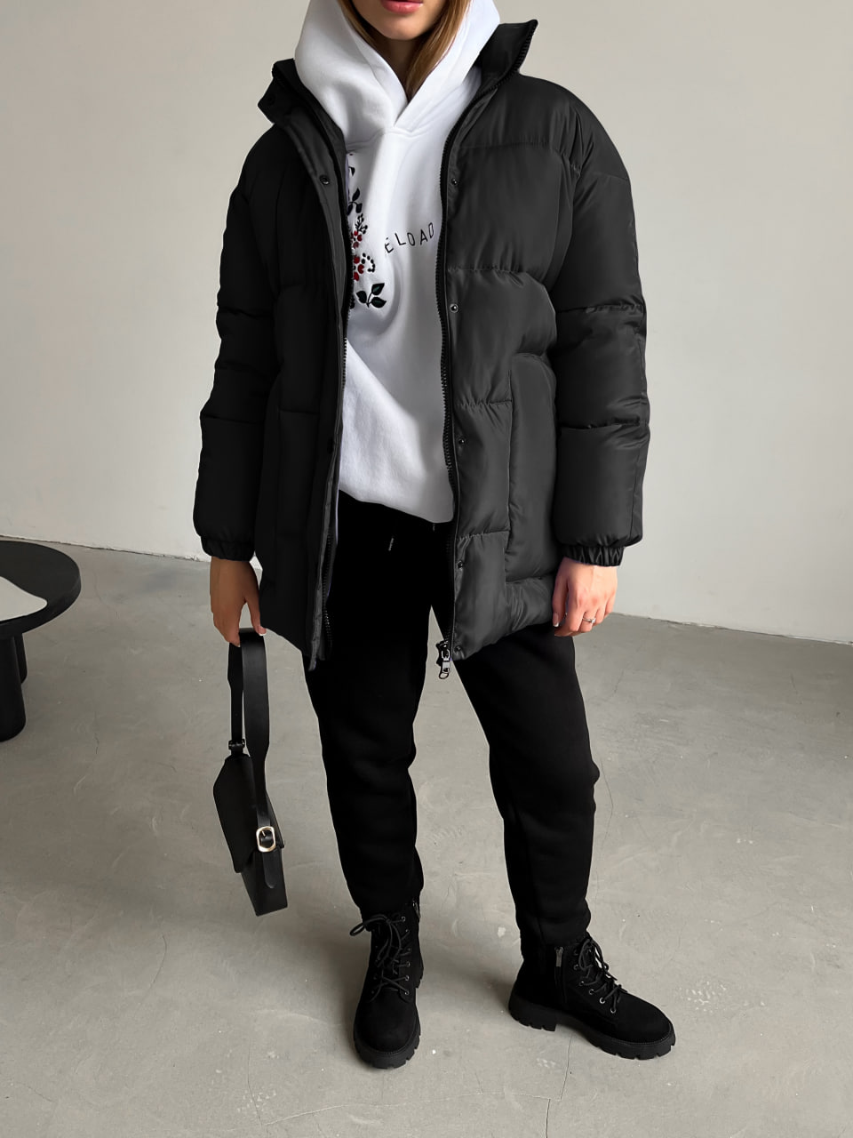 Женская зимняя куртка-пуховик Reload Elly черная / Зимний короткий пуховик оверсайз стильный теплый - Фото 1