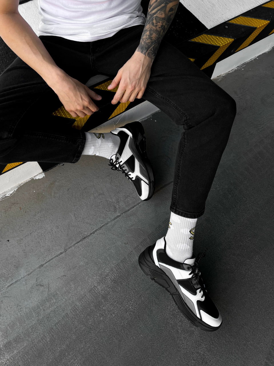 Мужские кроссовки кожаные Ultimate черно-белые (водонепроницаемые) - Фото 9