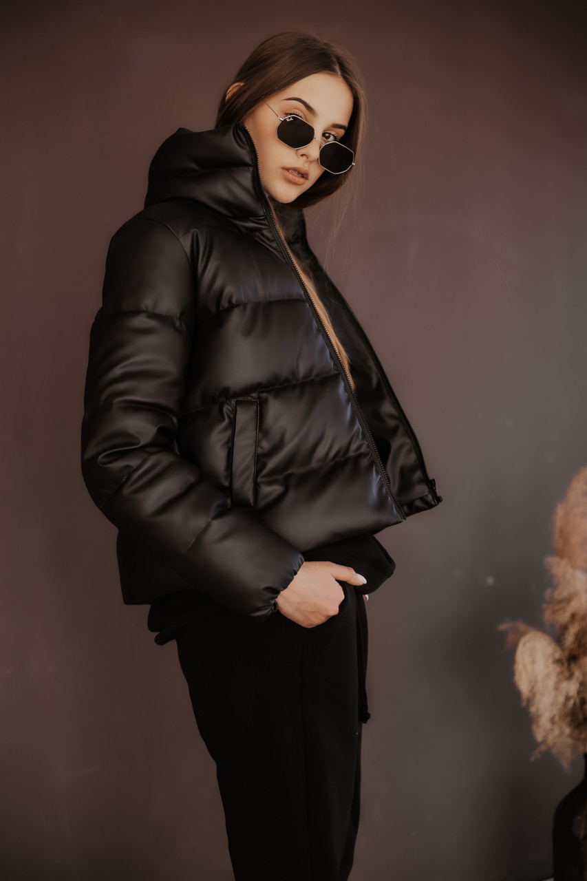 Куртка жіноча пуховик укорочений 'Bubble' від Intruder еко-шкіра чорний - Фото 2