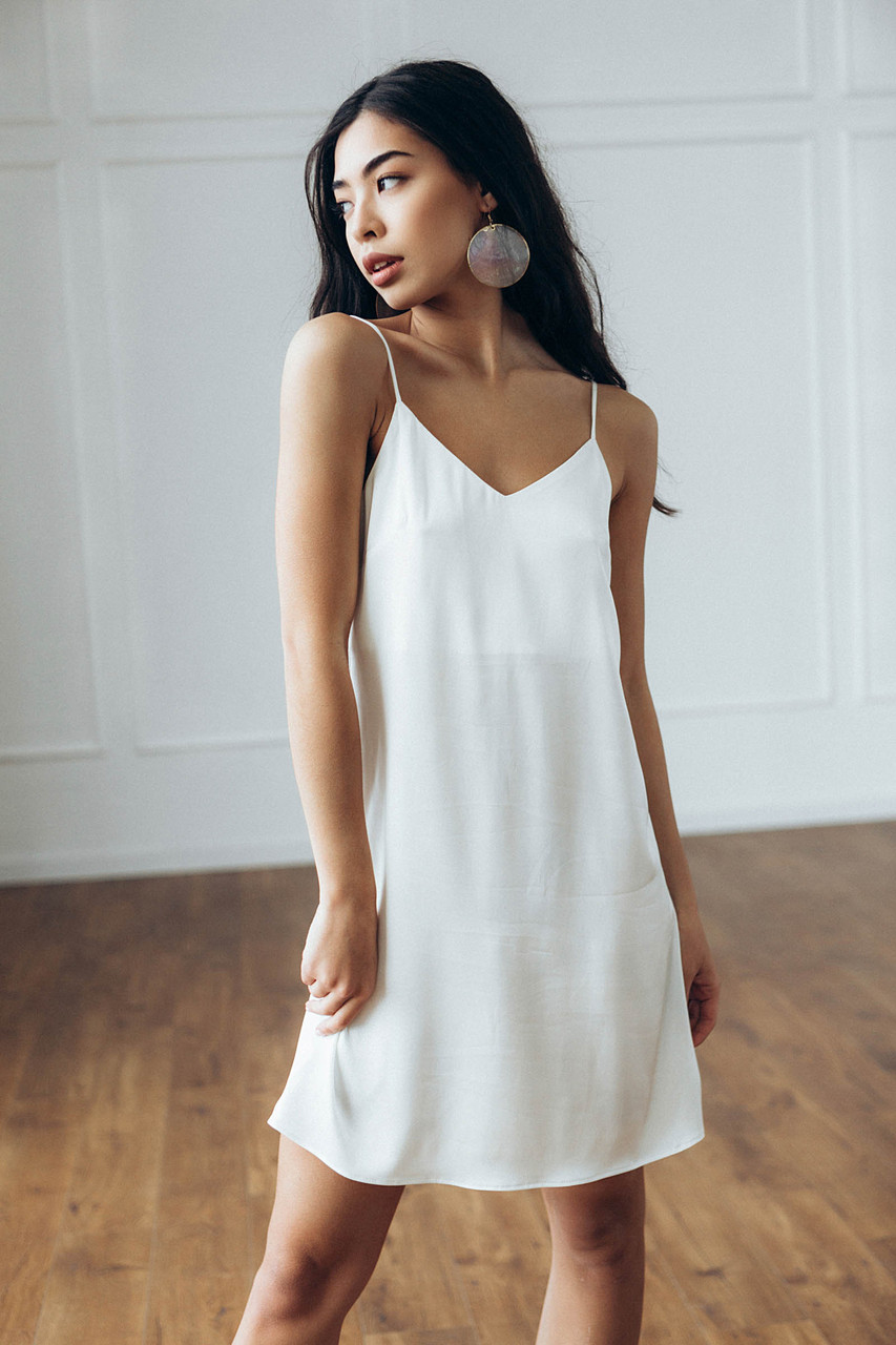 Шелковое платье женское летнее цвет молоко в бельевом стиле от бренда Тур - Фото 3