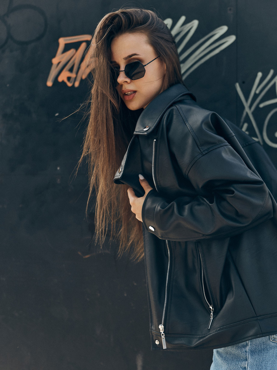 Косуха оверсайз женская, удлиненная черная бренд TUR модель Аманда, размер S, M TURWEAR - Фото 4