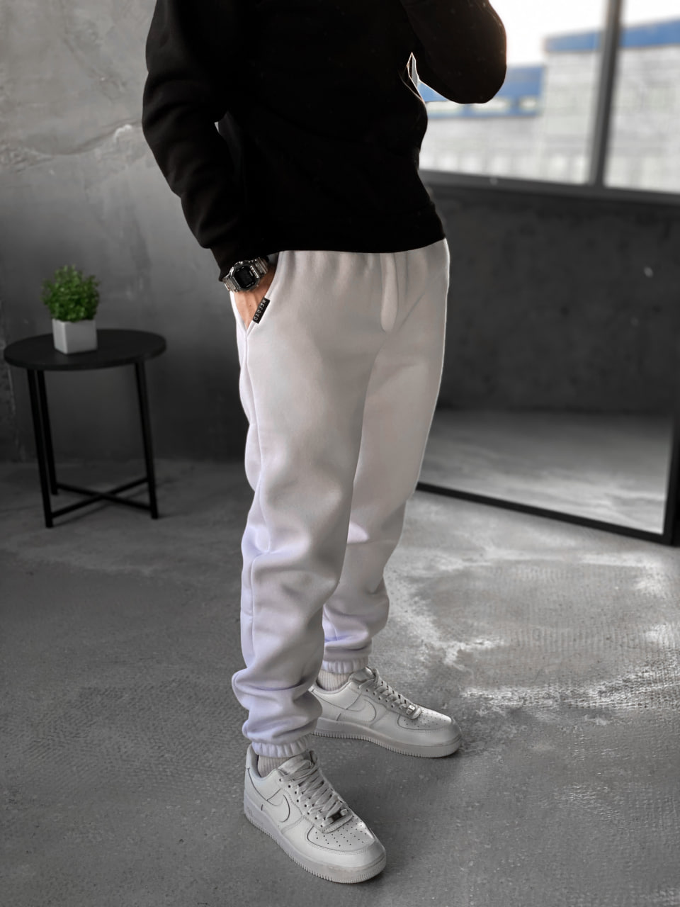 Мужские теплые спортивные штаны с начесом Reload Cold белые/ Трикотажные штаны флисовые демисезон - Фото 1