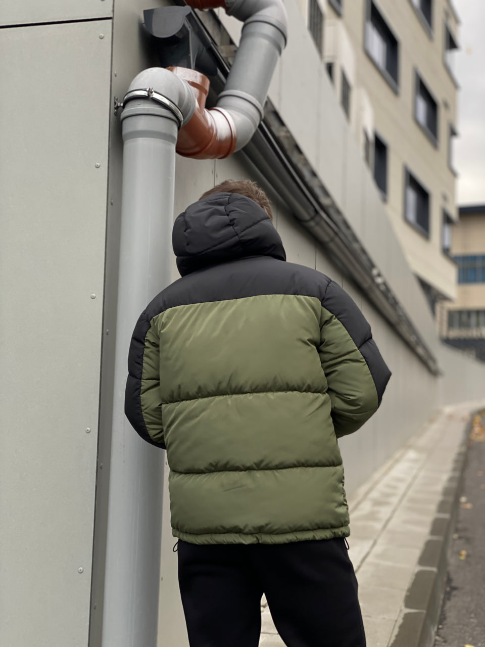 Мужская зимняя куртка пуховая Reload Reale хаки/ Зимний короткий пуховик стильный теплый - Фото 1