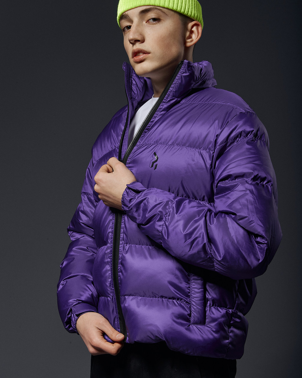 Короткая весенняя куртка-пуховик OGONPUSHKA Holla фиолетовая Пушка Огонь - Фото 7