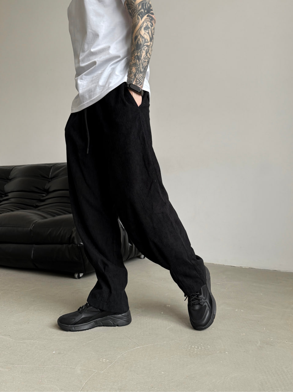 Вельветові штани Reload - Ostin , чорний - Фото 4