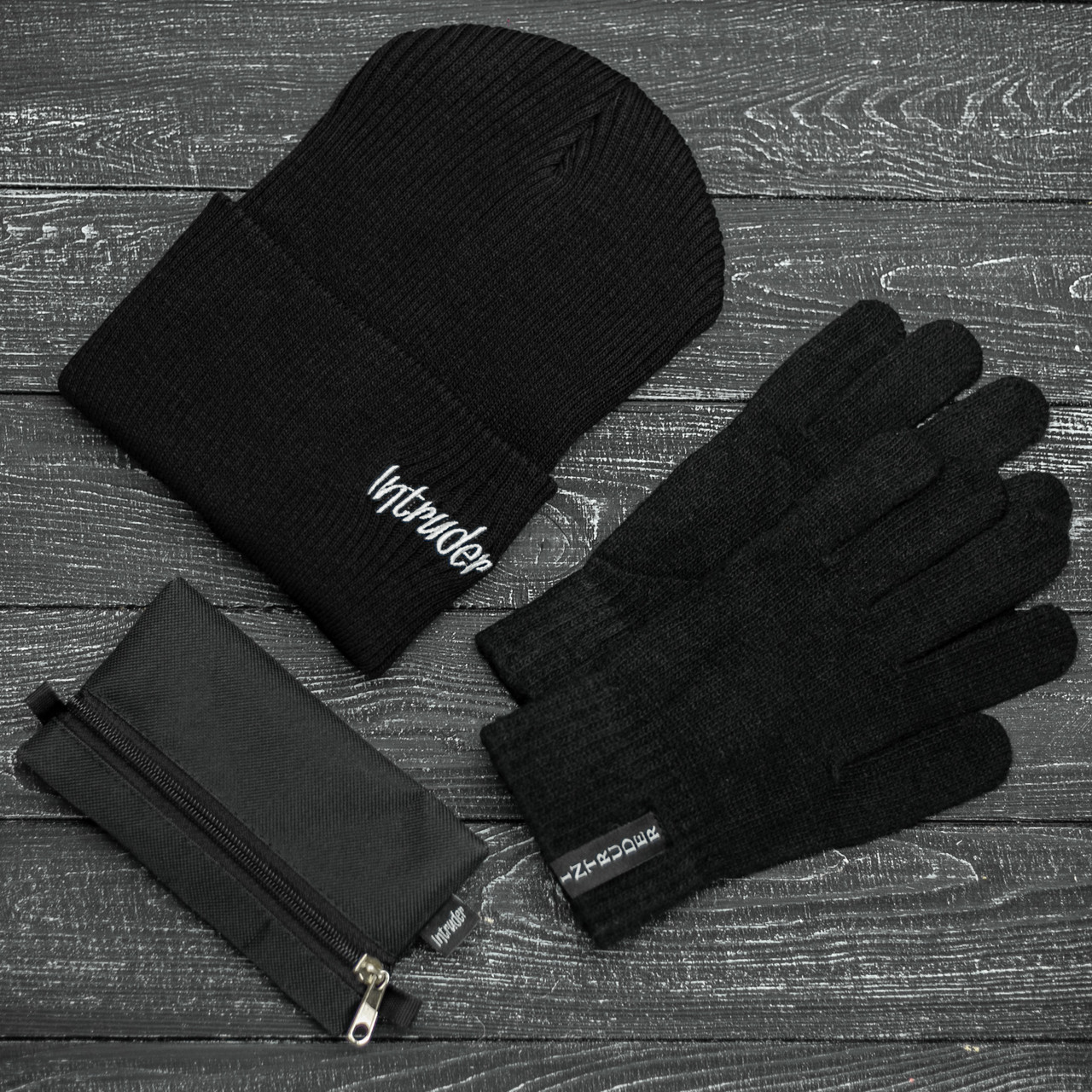 Шапка Мужская/ Женская Intruder зимняя small logo и перчатки зимний комплект черный