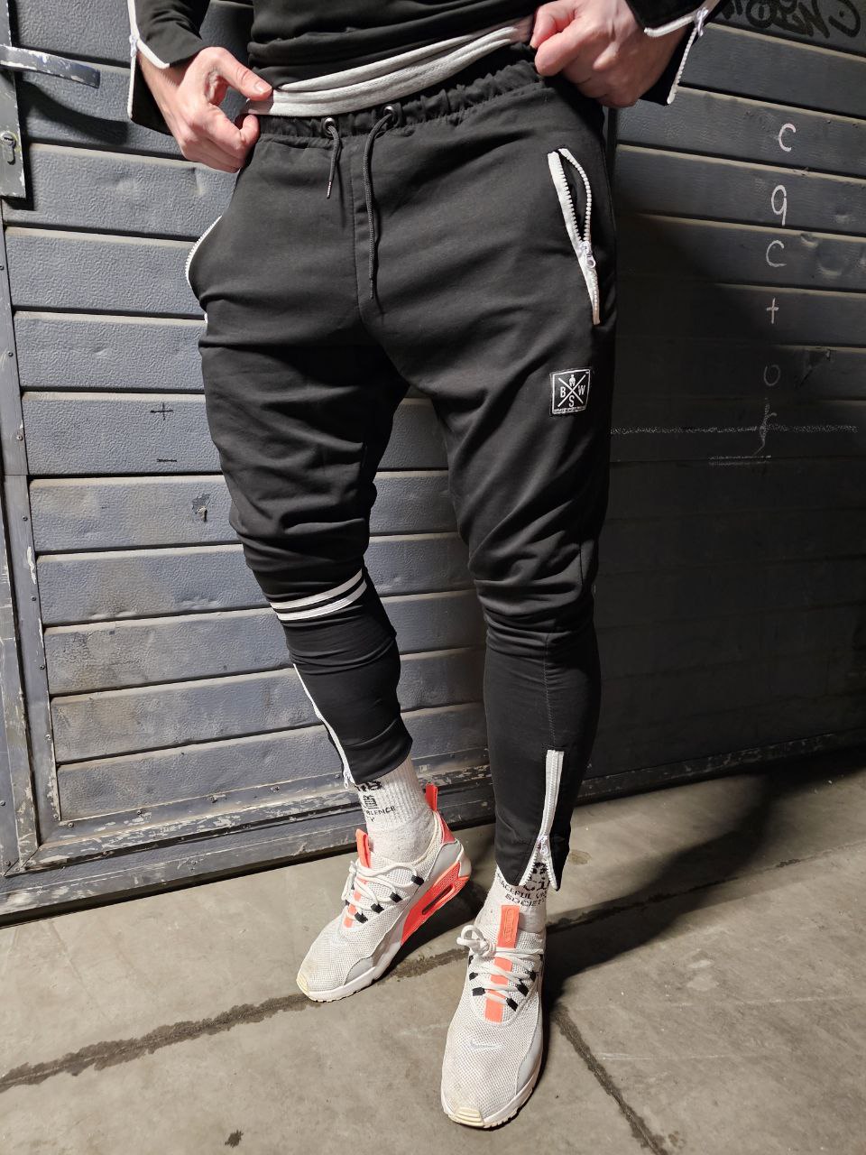 Спортивные штаны мужские черные с замком B.S.W - Фото 3