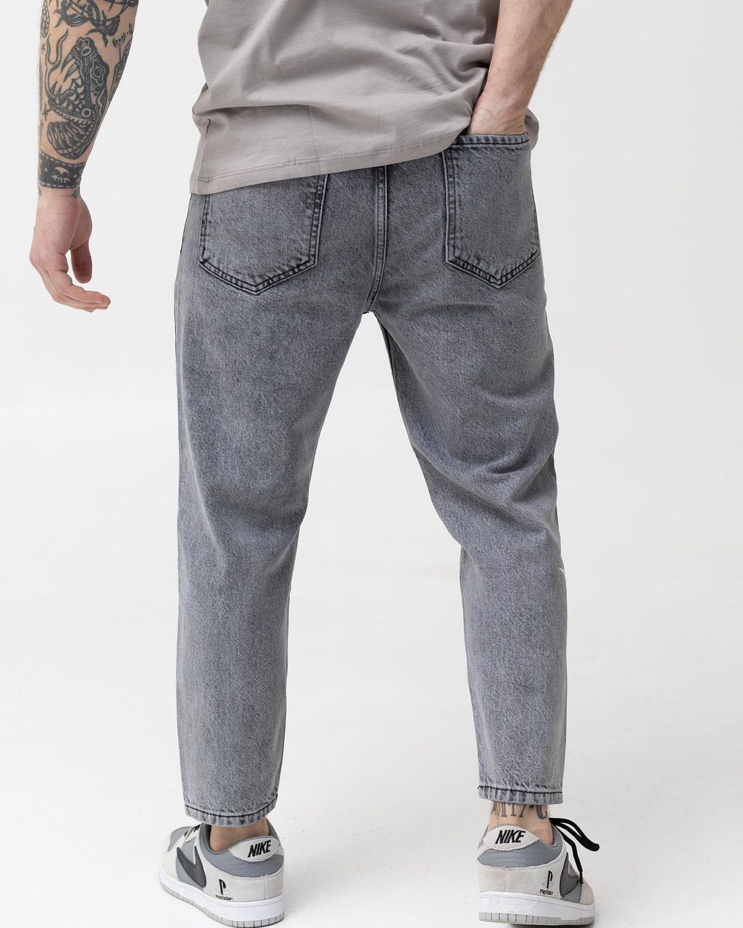 Мужские серые джинсы BEZET базовые бойфренды - Фото 3