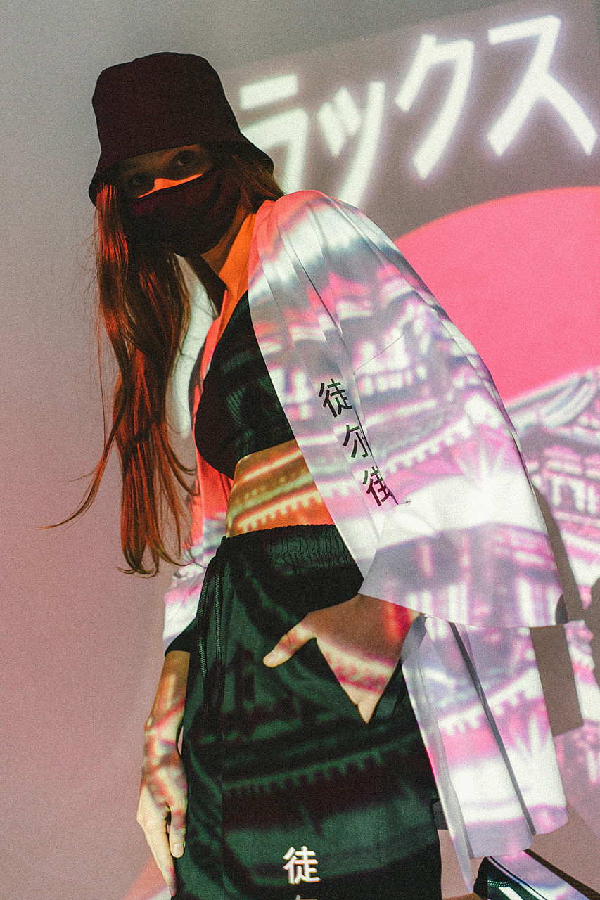Комплект кимоно и шорты женские черно-белые модель Сакура от бренда Тур TURWEAR - Фото 5