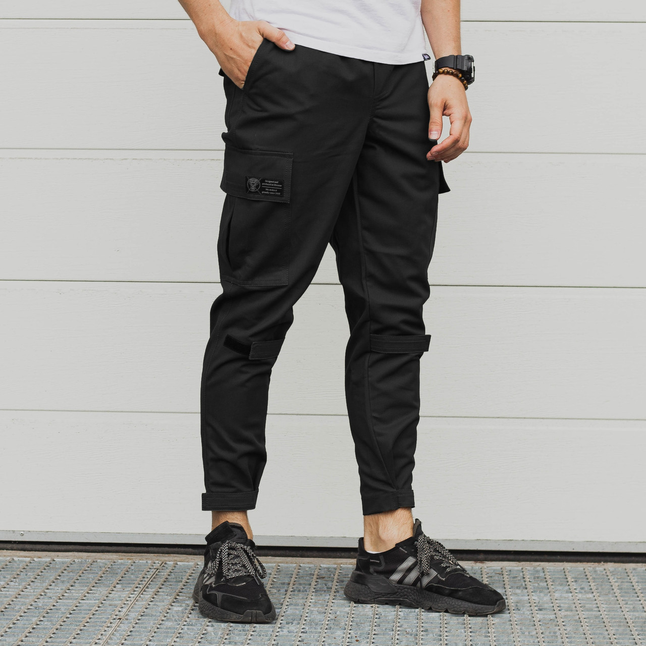 Зауженные карго штаны черные мужские с липучками от бренда ТУР Симбиот (Symbiote) TURWEAR - Фото 5