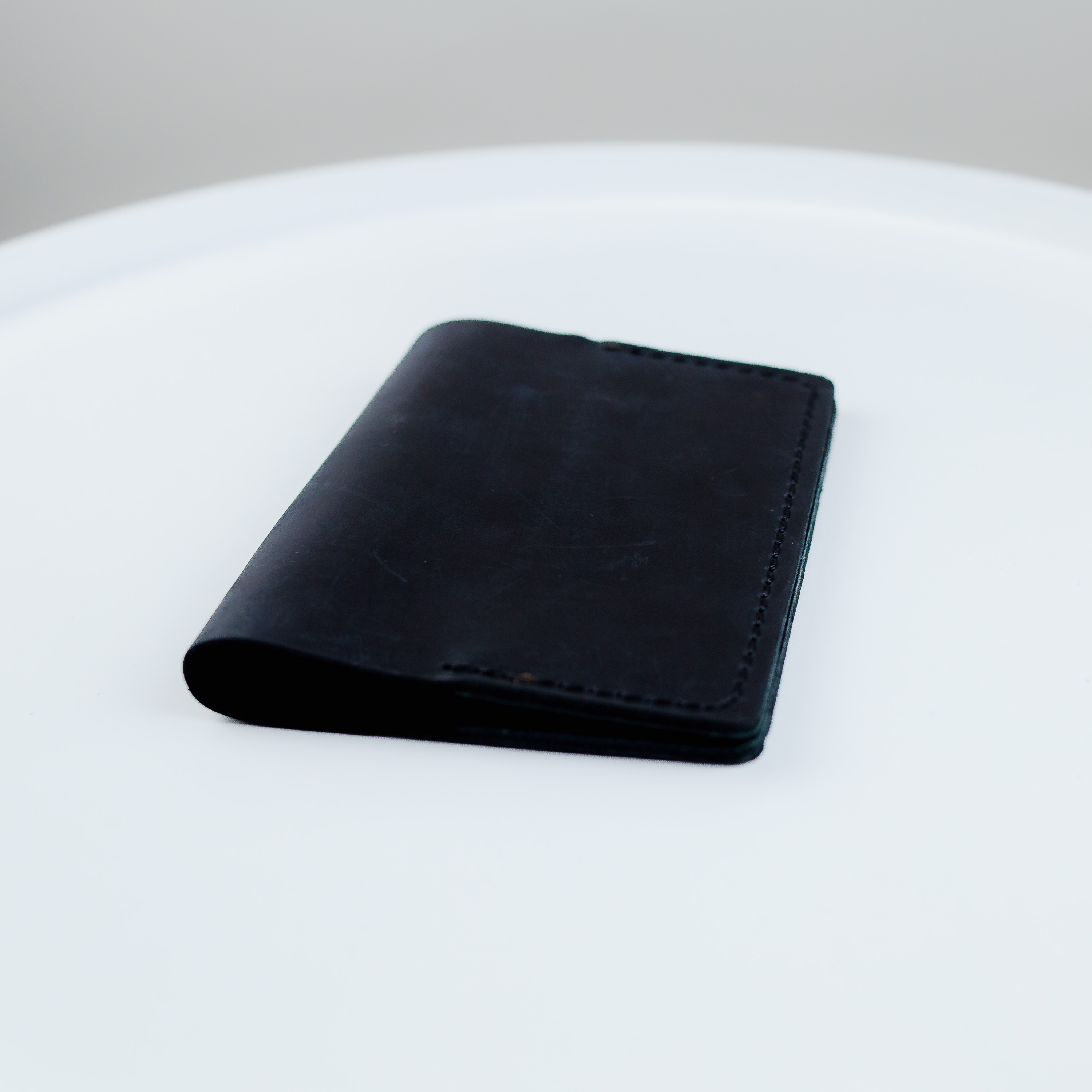 Обложка на паспорт из натуральной кожи черная SKILL - Фото 8