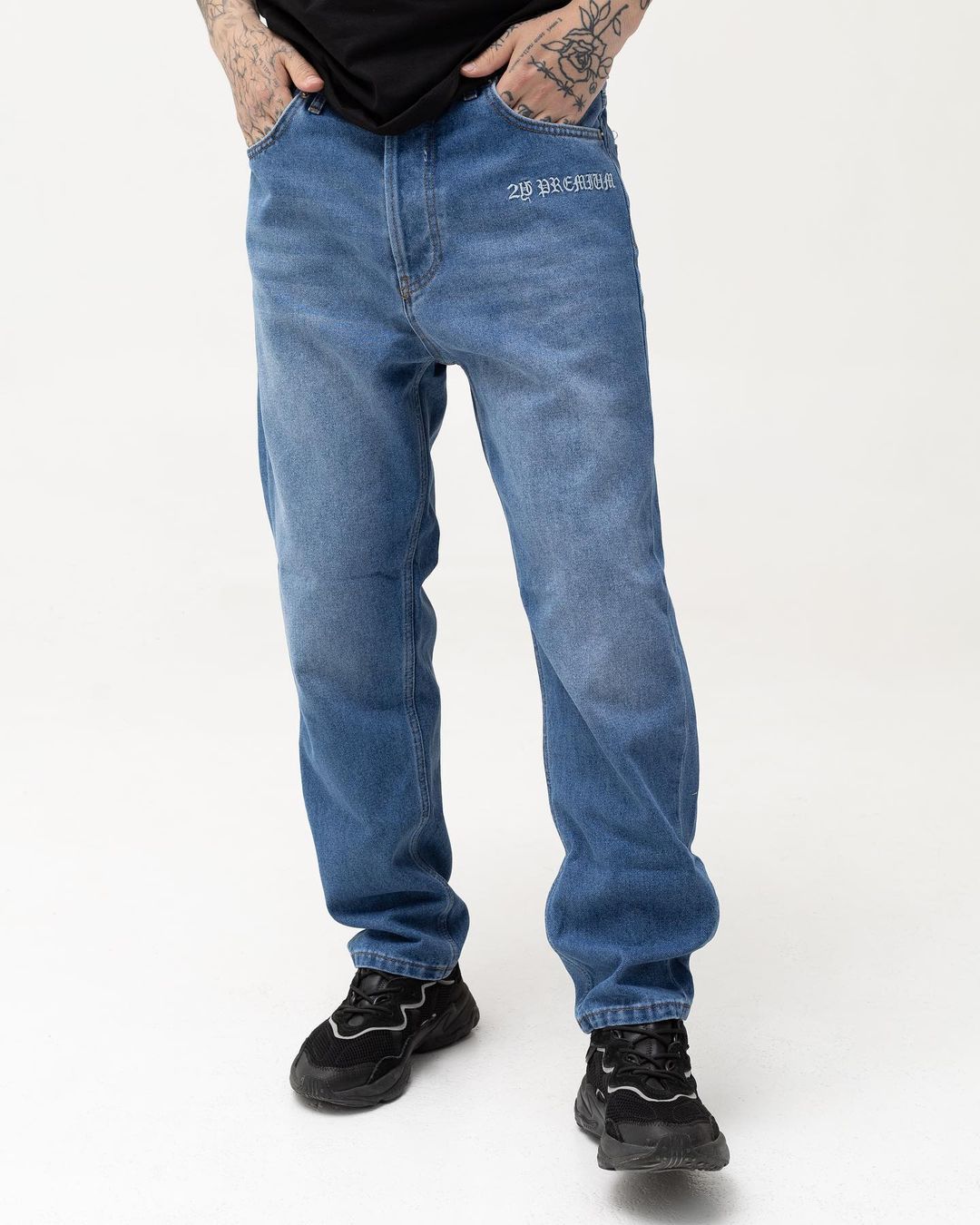 Чоловічі сині джинси BEZET базові з вишивкою - Фото 4